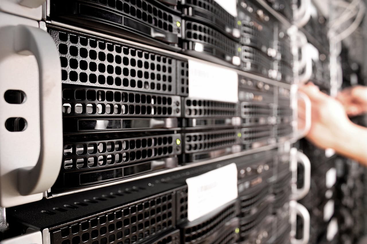Best Practices for Implementing Strong Cloud Security Best Practices for Implementing Strong Cloud Security