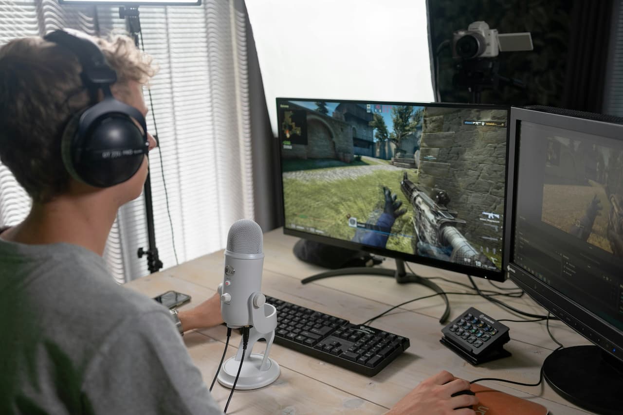 The Impact of Advanced Algorithms on Online Gaming Impact of Advanced Algorithms on Online Gaming