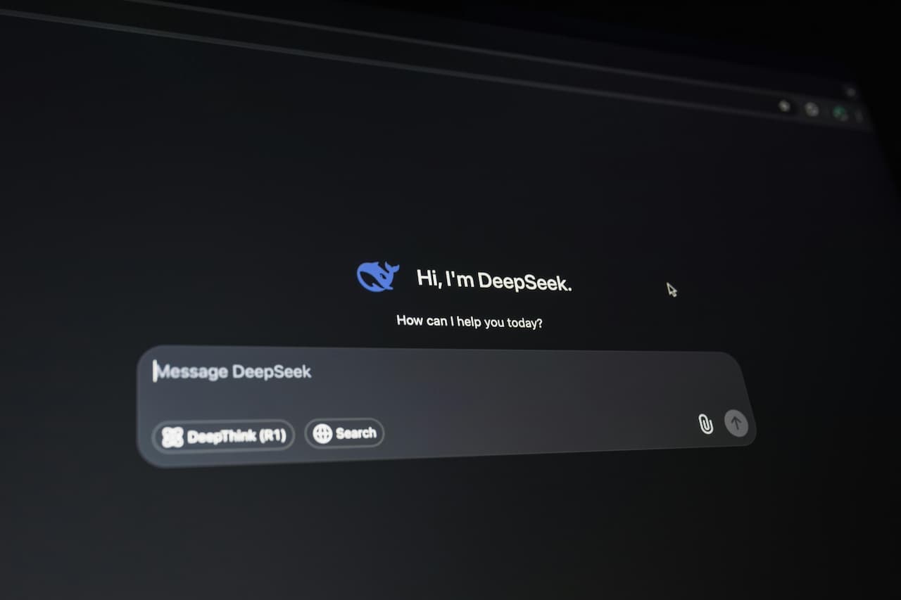6 Big Reasons Why DeepSeek is Better Than The ChatGPT