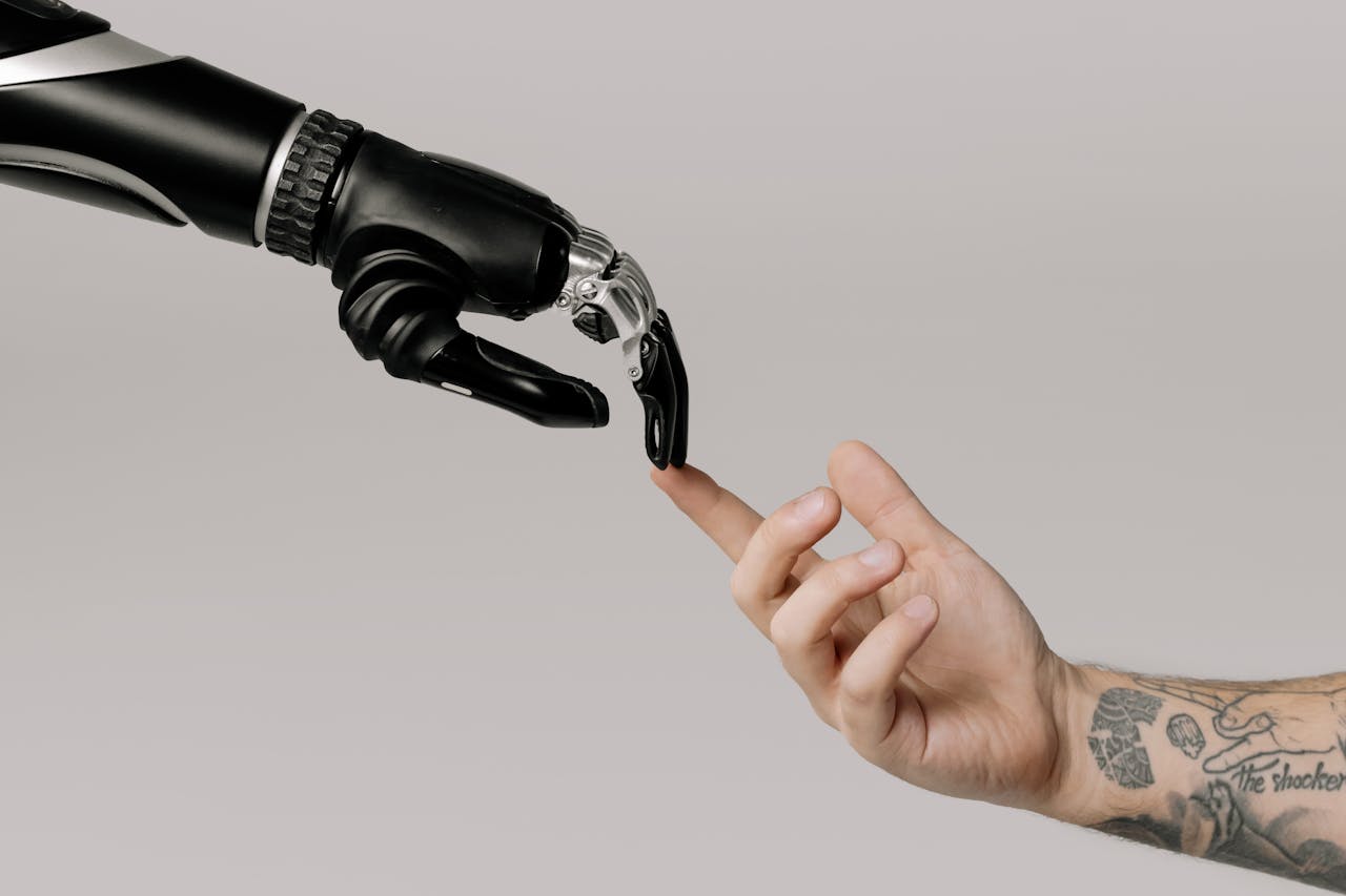 Tips on How to Leverage AI in Everyday Life Tips on How to Leverage AI in Everyday Life