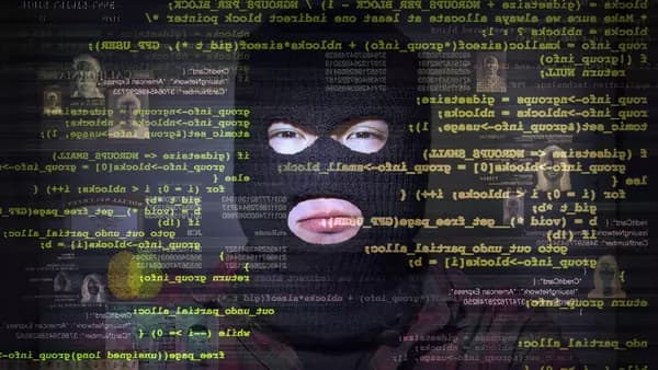 From Developer to Criminal in One Move From Developer to Criminal in One Move